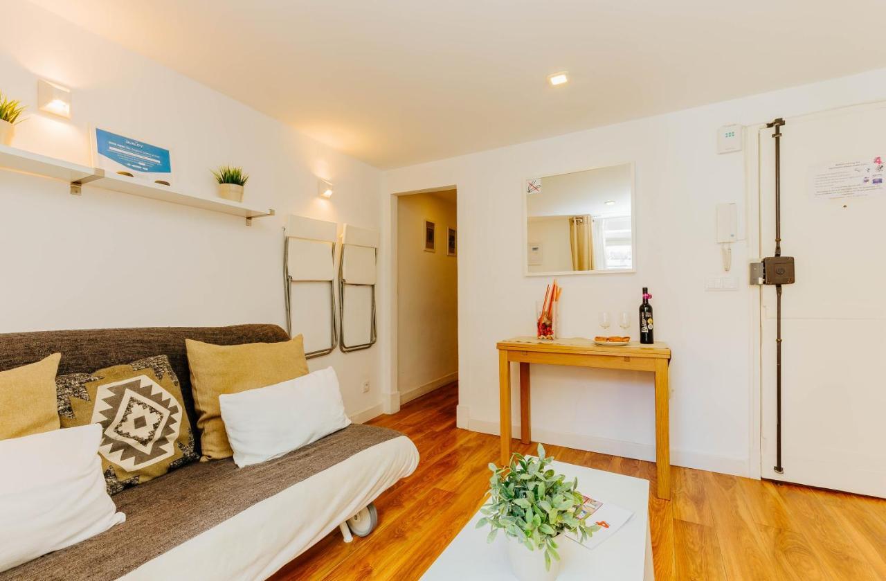 Rent4Rest Bairro Alto Charming 1Bd Apartment Lisboa Ngoại thất bức ảnh