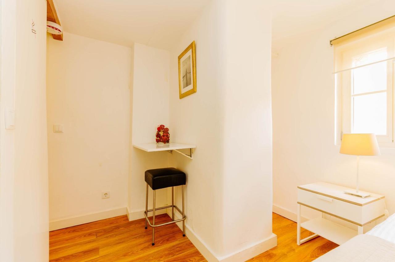 Rent4Rest Bairro Alto Charming 1Bd Apartment Lisboa Ngoại thất bức ảnh